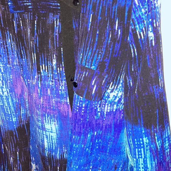 Button-Down top - Picture 3 of 3